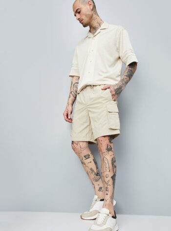 Men Textured Athleisure Cargo Shorts